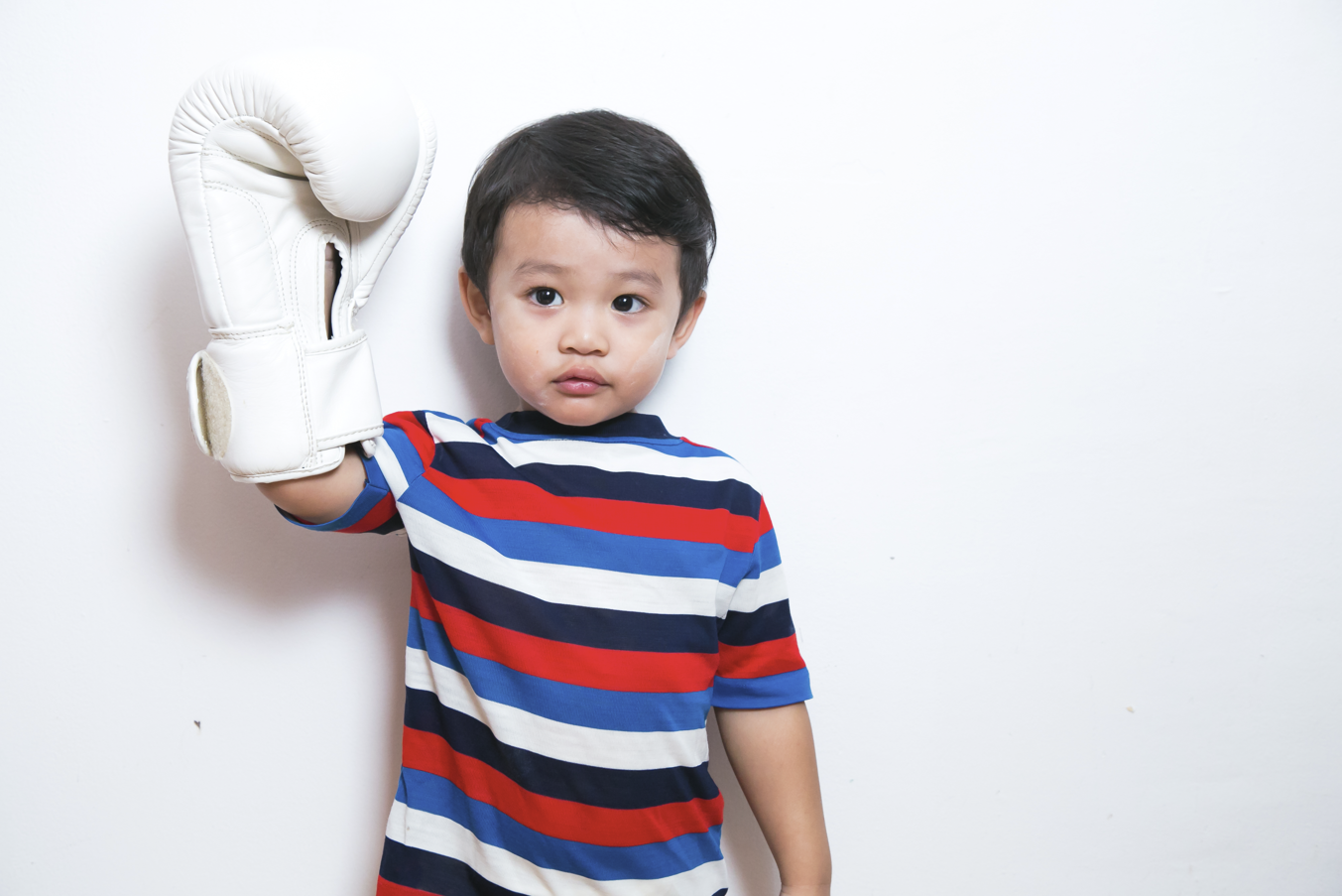 cara mendidik anak laki-laki, tips anak jadi gentleman, anak laki-laki sopan, anak laki-laki mandiri, parenting anak laki-laki, Bunda, si Kecil